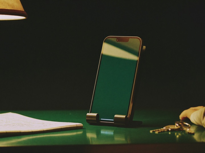 The Starbucks88 Android build on a phone
